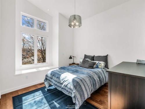 132 22Nd Avenue W, Vancouver, BC 