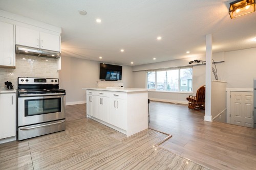 11278 206 Street, Maple Ridge, BC 