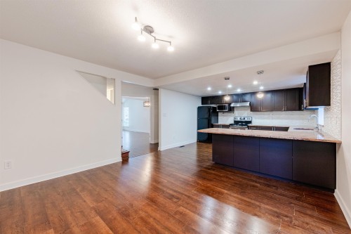 8008 Ash Street, Richmond, BC 