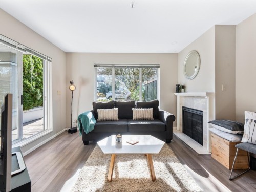 102-2195 5th Avenue W Vancouver, BC V6K 1S1