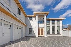 11871 Aztec Street  Richmond, BC V6X 1H9