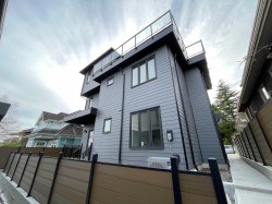 2-2452 Harrison Drive  Vancouver, BC V5P 2P8