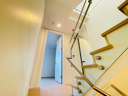 2-2452 Harrison Drive, Vancouver, BC 