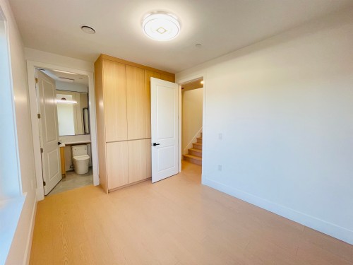 2-2452 Harrison Drive, Vancouver, BC 