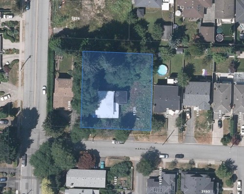 1120 Harold Road, North Vancouver, BC 