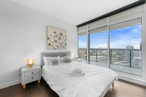 2402-4890 Lougheed Highway, Burnaby, BC 
