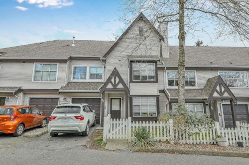 82-12099 237 Street  Maple Ridge, BC V4R 2C3