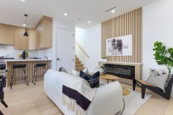 2-4742 St Catherines Street  Vancouver, BC V5V 4M7