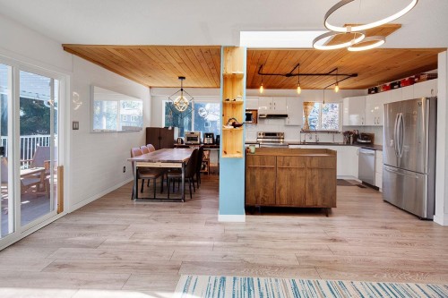2132 Anita Drive, Port Coquitlam, BC 