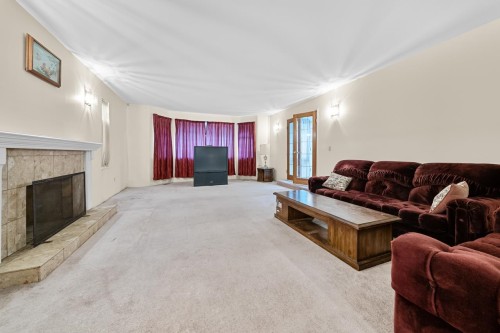 8020 General Currie Road, Richmond, BC 