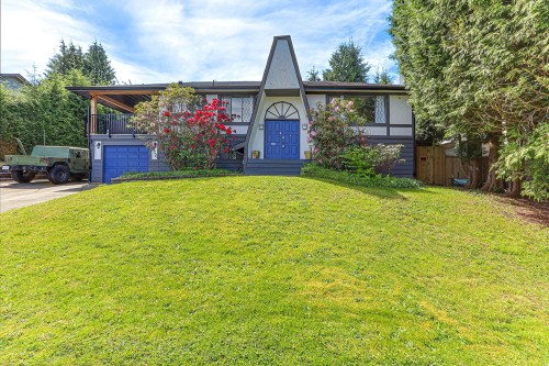 22764 124 Avenue  Maple Ridge, BC V2X 4K1