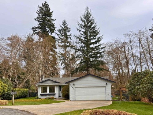 1567 Ocean View Place  Gibsons, BC V0N 1V5