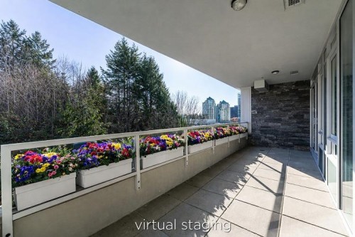 401-768 Arthur Erickson Place, West Vancouver, BC 
