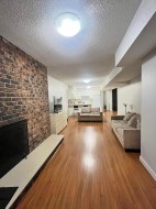 7489 19th Ave Burnaby, BC V3N 1E5