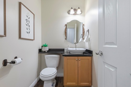 1737 Frances Street, Vancouver, BC 