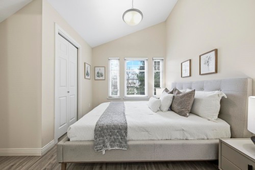 1737 Frances Street, Vancouver, BC 