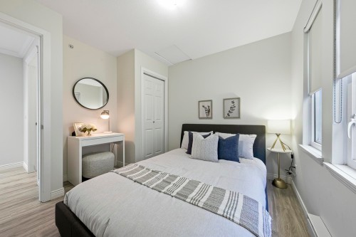 1737 Frances Street, Vancouver, BC 