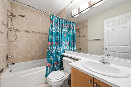 1737 Frances Street, Vancouver, BC 