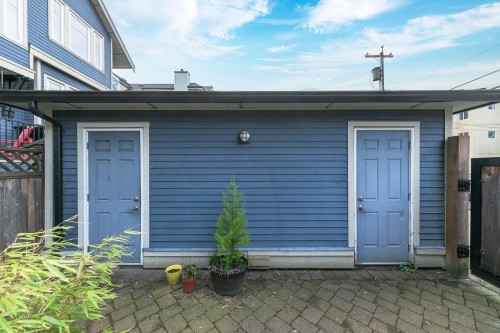 1737 Frances Street, Vancouver, BC 