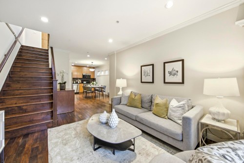 1737 Frances Street, Vancouver, BC 