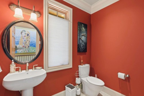7626 Eureka Avenue, Halfmoon Bay, BC 