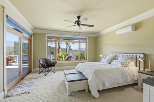 7626 Eureka Avenue, Halfmoon Bay, BC 