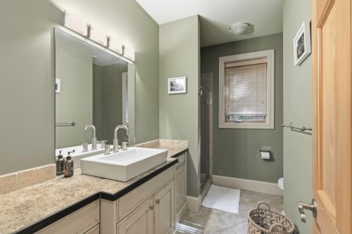 7626 Eureka Avenue, Halfmoon Bay, BC 