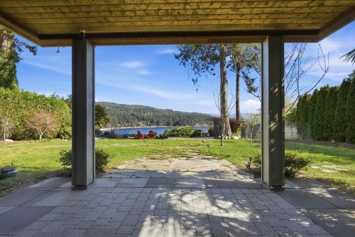 7626 Eureka Avenue, Halfmoon Bay, BC 