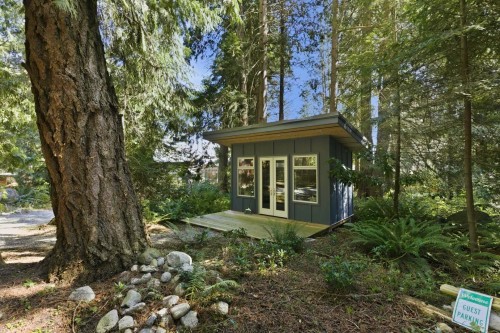 7626 Eureka Avenue, Halfmoon Bay, BC 
