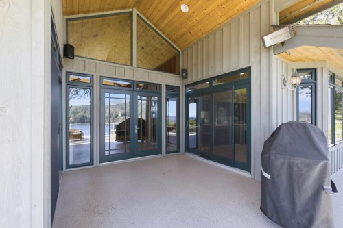 7626 Eureka Avenue, Halfmoon Bay, BC 