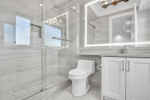 6031 Woodwards Road, Richmond, BC 