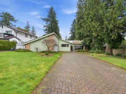 533 Ascot Street  Coquitlam, BC V3J 6H5