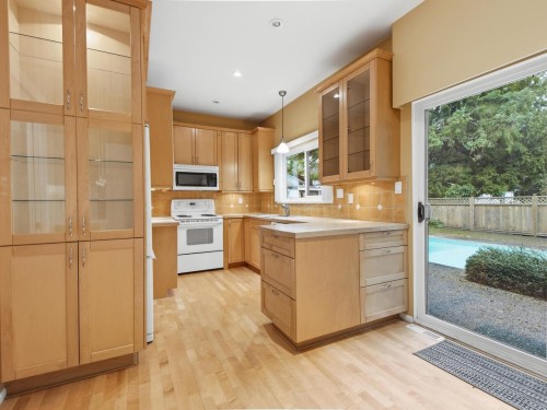 533 Ascot Street, Coquitlam, BC 