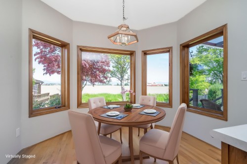 6247 Crescent Place, Delta, BC 