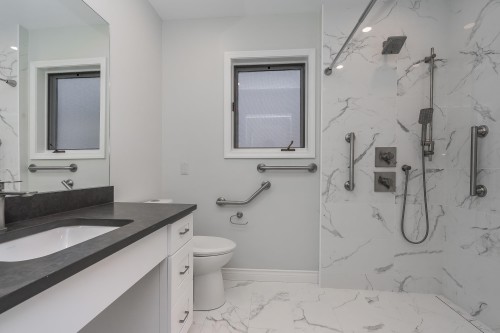 6247 Crescent Place, Delta, BC 