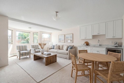 2317 Bellevue Avenue, West Vancouver, BC 
