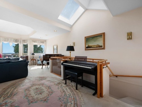 2317 Bellevue Avenue, West Vancouver, BC 