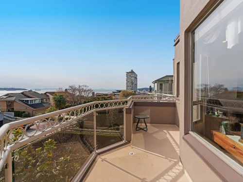 2317 Bellevue Avenue, West Vancouver, BC 