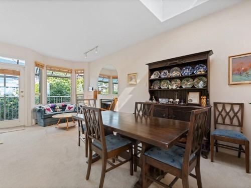 2317 Bellevue Avenue, West Vancouver, BC 