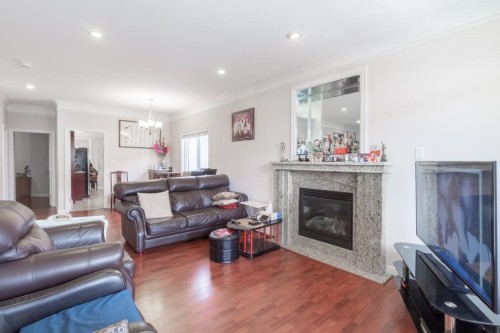 7487 Rosewood Street, Burnaby, BC 