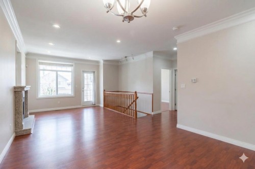 7487 Rosewood Street, Burnaby, BC 