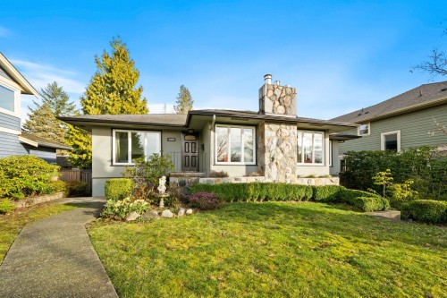 1436 Grand Boulevard  North Vancouver, BC V7L 3X7