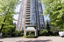 1806-6888 Station Hill Drive Burnaby, BC V3N 4X5