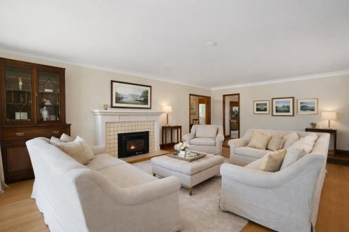 1655 41St Avenue W, Vancouver, BC 