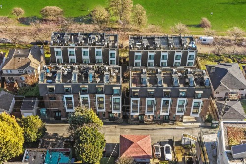 7615 Yukon Street, Vancouver, BC 