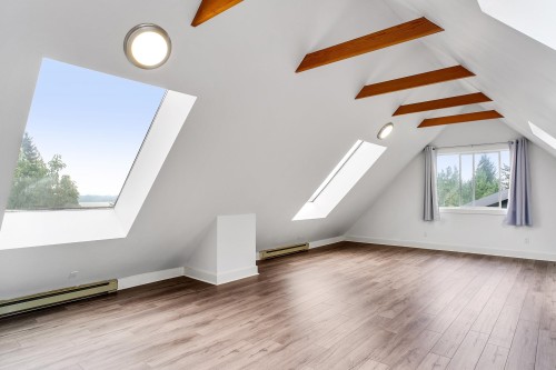4607 Woodgreen Drive, West Vancouver, BC 