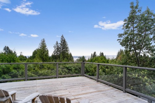 4607 Woodgreen Drive, West Vancouver, BC 
