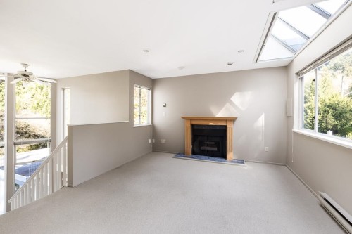 5735 Bluebell Drive, West Vancouver, BC 