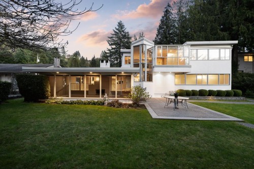 5735 Bluebell Drive, West Vancouver, BC 