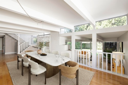 5735 Bluebell Drive, West Vancouver, BC 